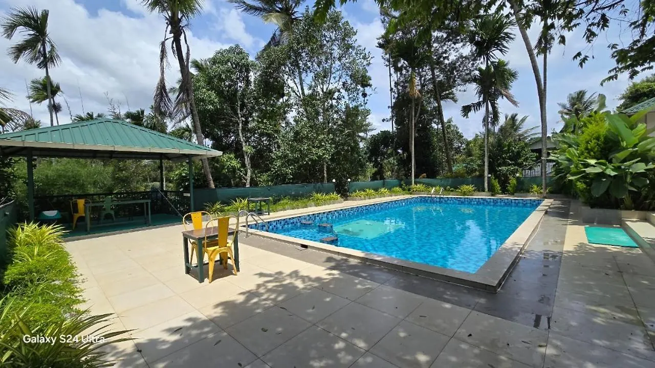 Green Aura Private Villas 苏丹巴特利