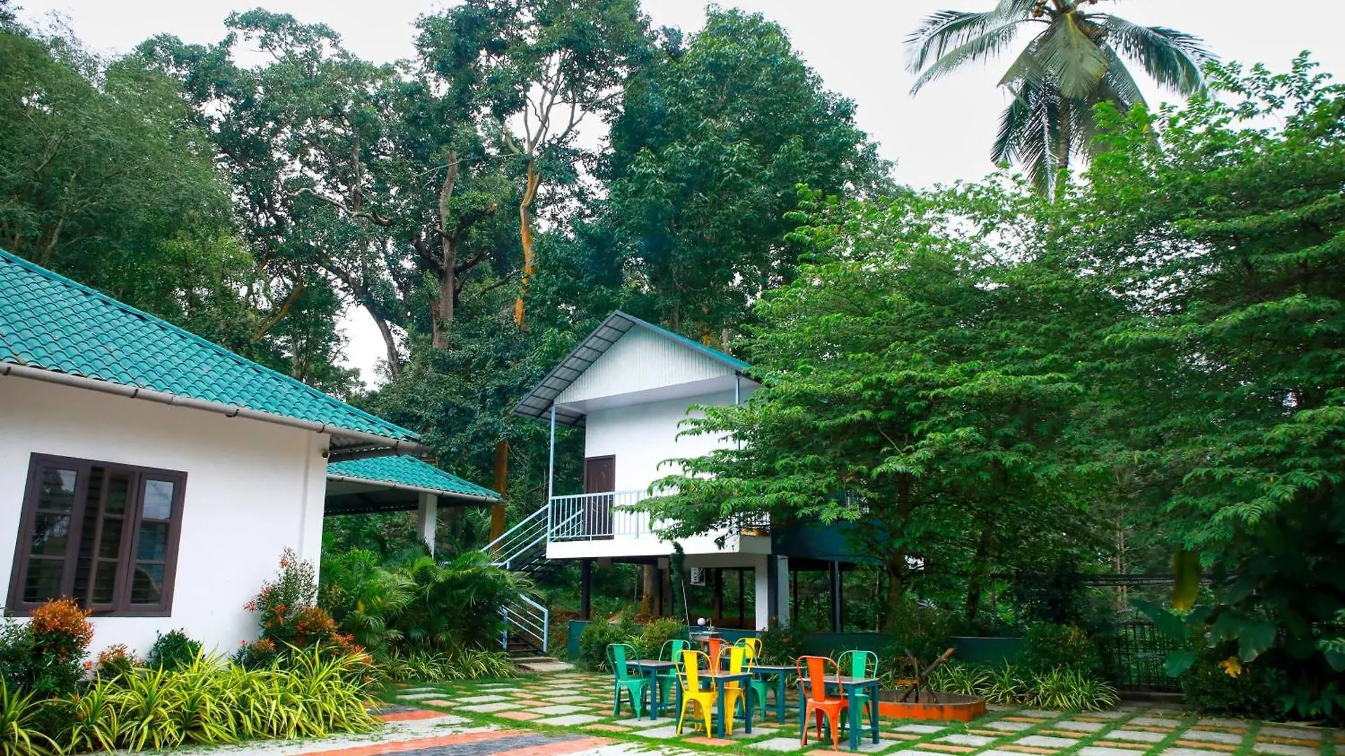 Green Aura Private Villas Sultan Bathery 0*,  Indien