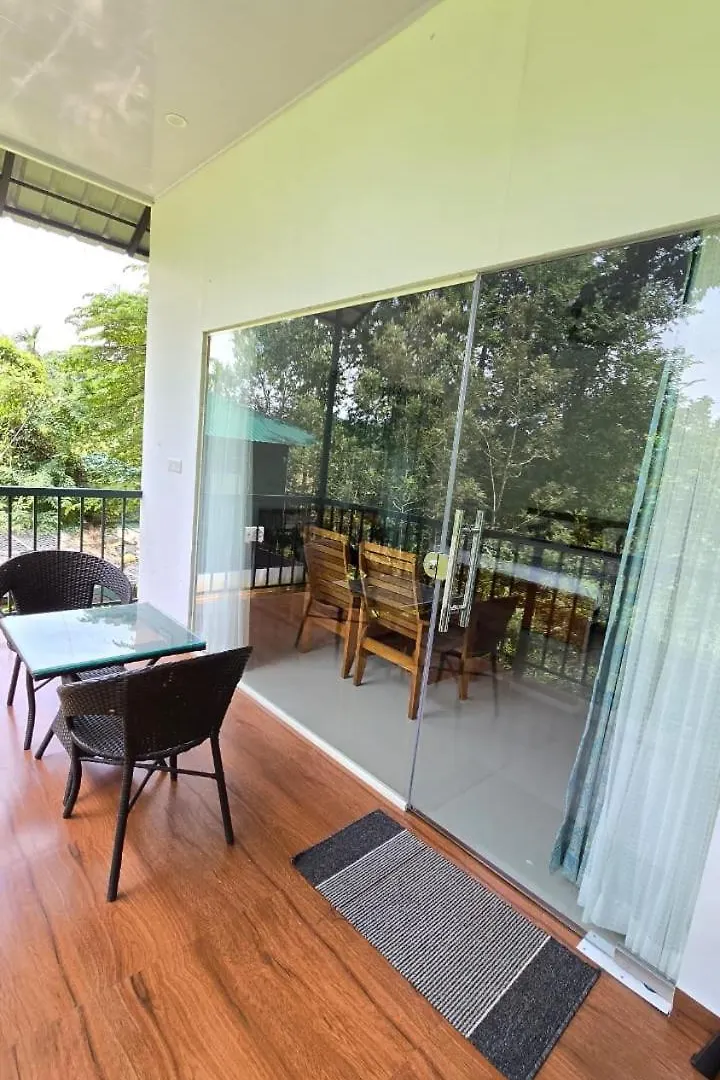 Green Aura Private Villas Sultan Bathery 0*,  Indien