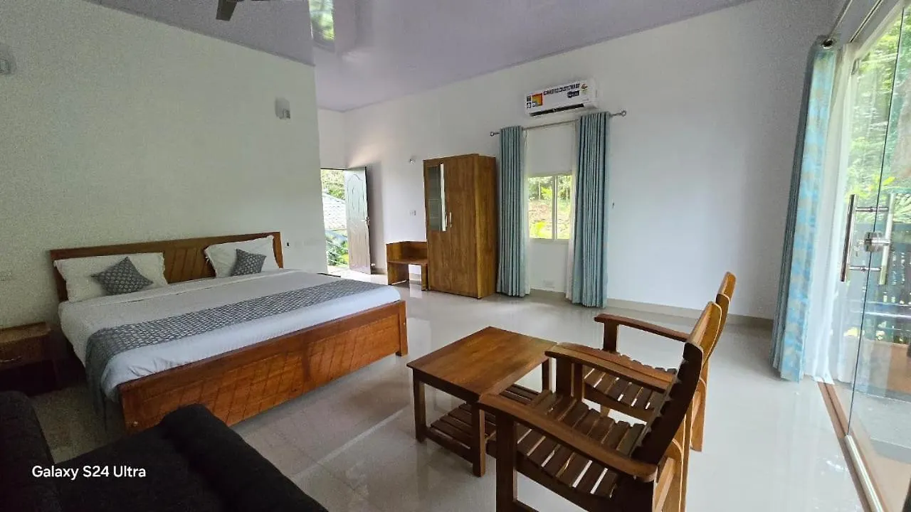 Green Aura Private Villas Sultan Bathery 0*,